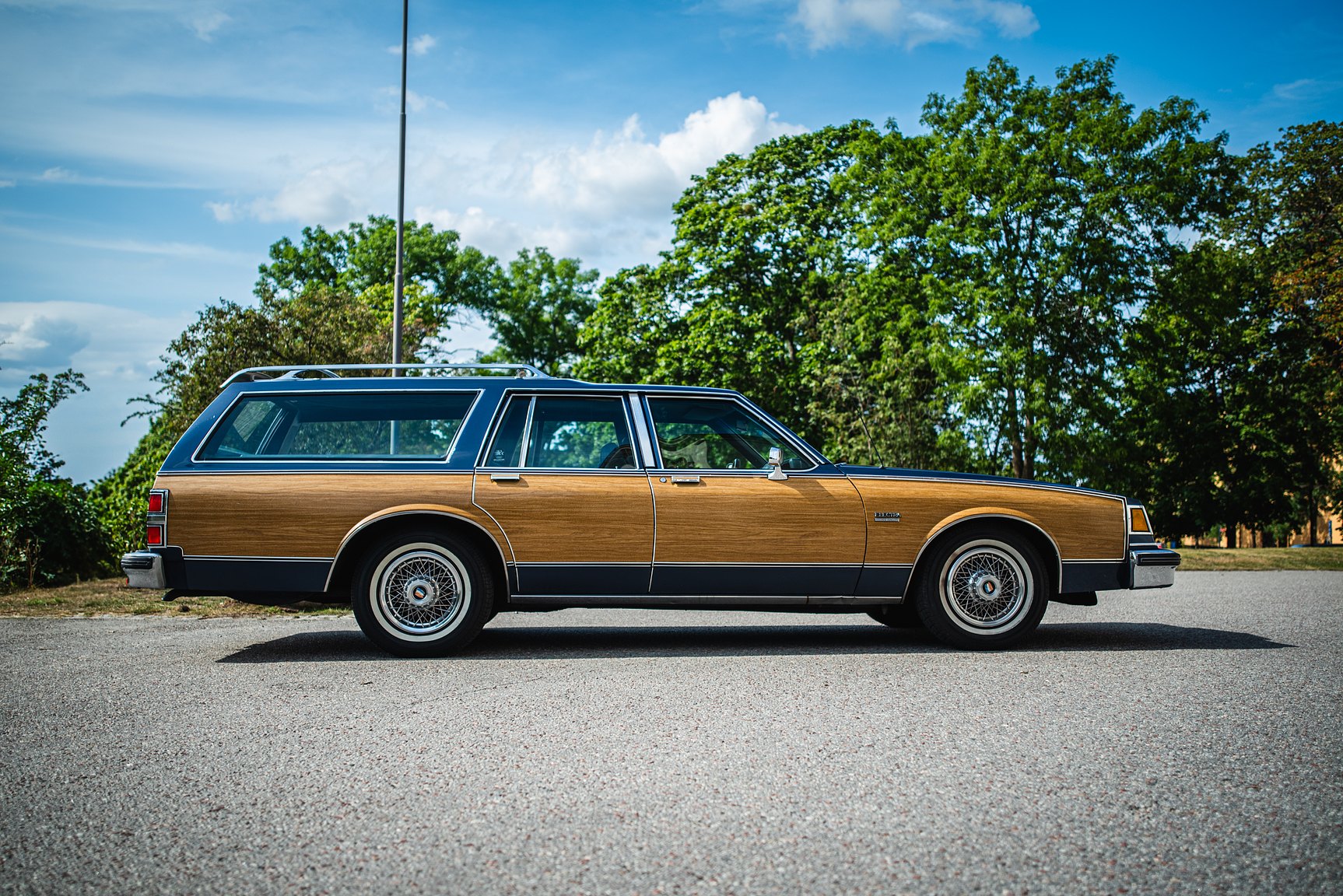 Exterior image of 1983 Buick Electra Estate Wagon 5.0