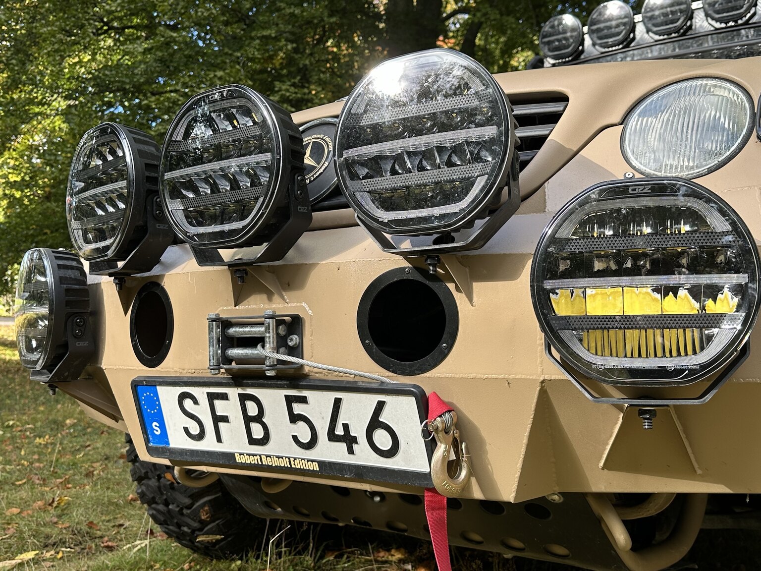 Exteriörbild på 2001 Mercedes-Benz CL600/ML 55 AMG