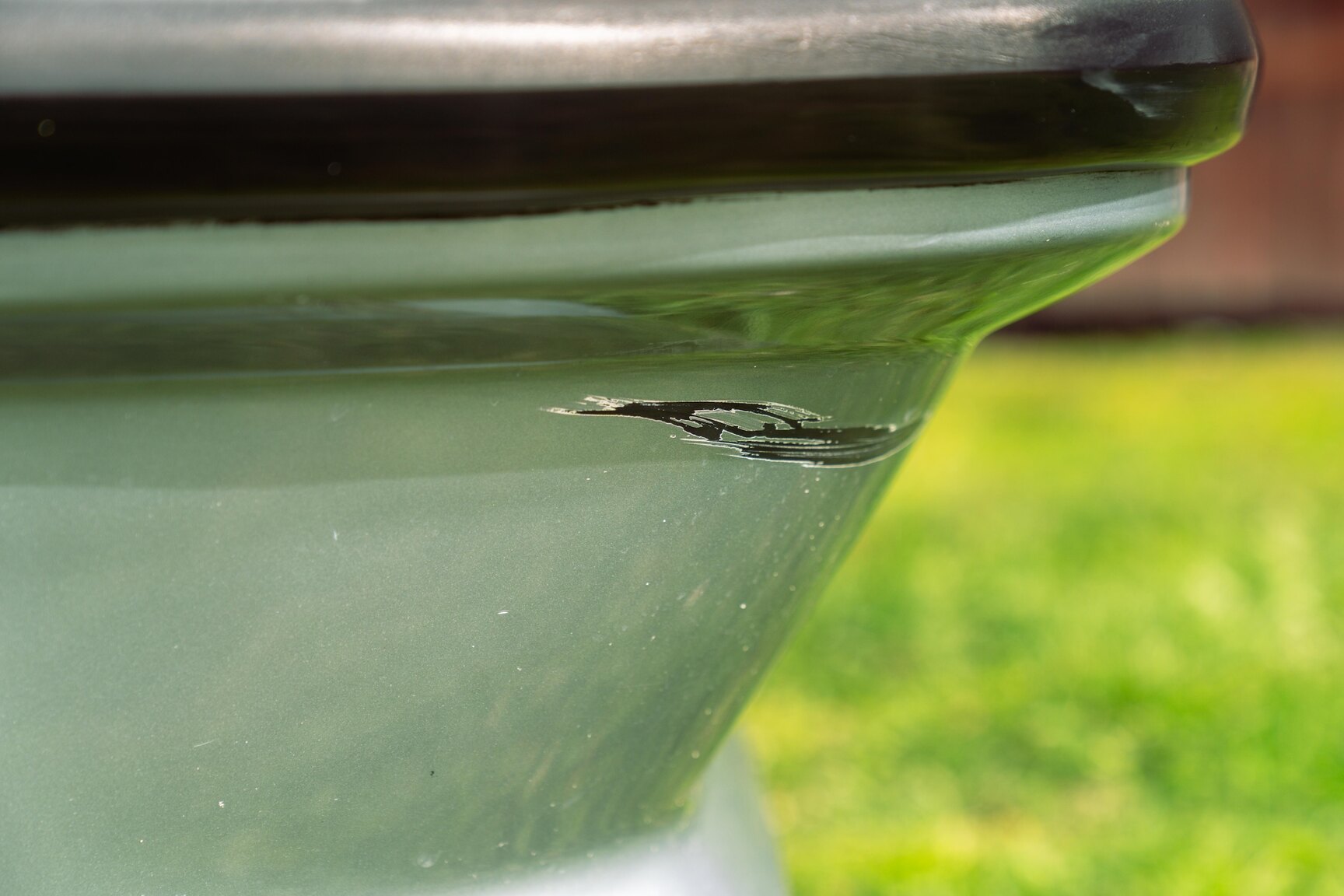 Exterior image of 1986 BMW 635 CSi (61)