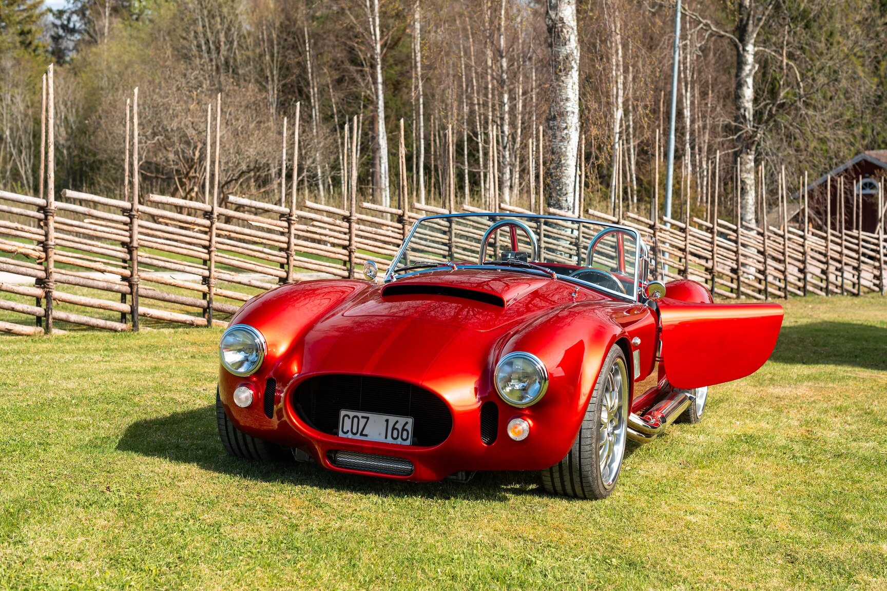 Exterior image of 2011 AC Cobra Replika