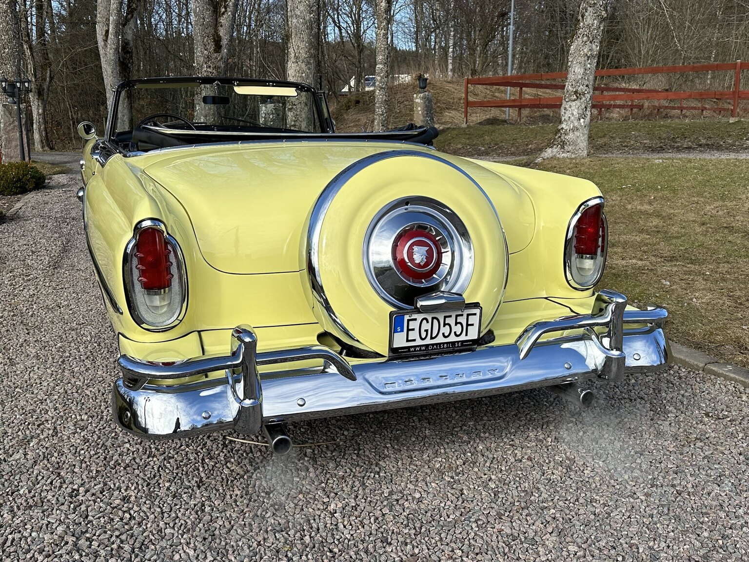 Exterior image of 1955 Mercury Montclair