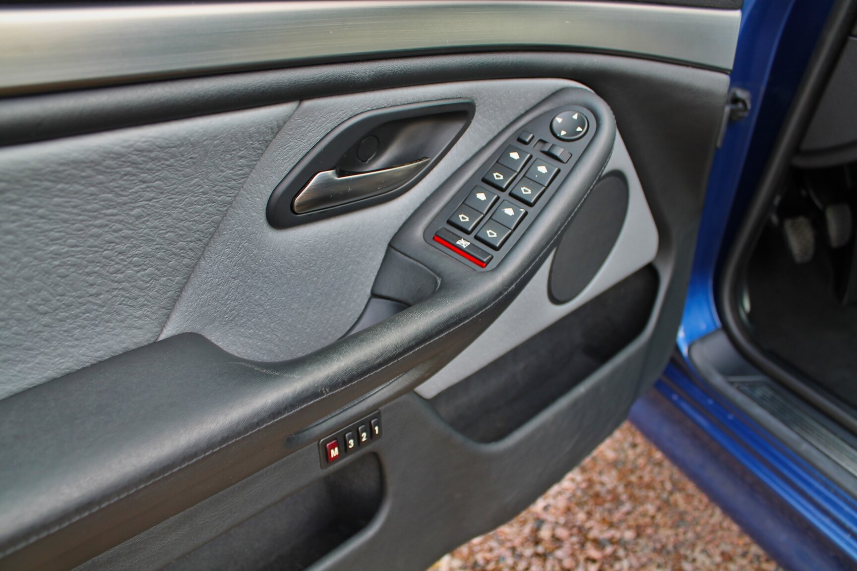 Interiörbild 2003 BMW M5