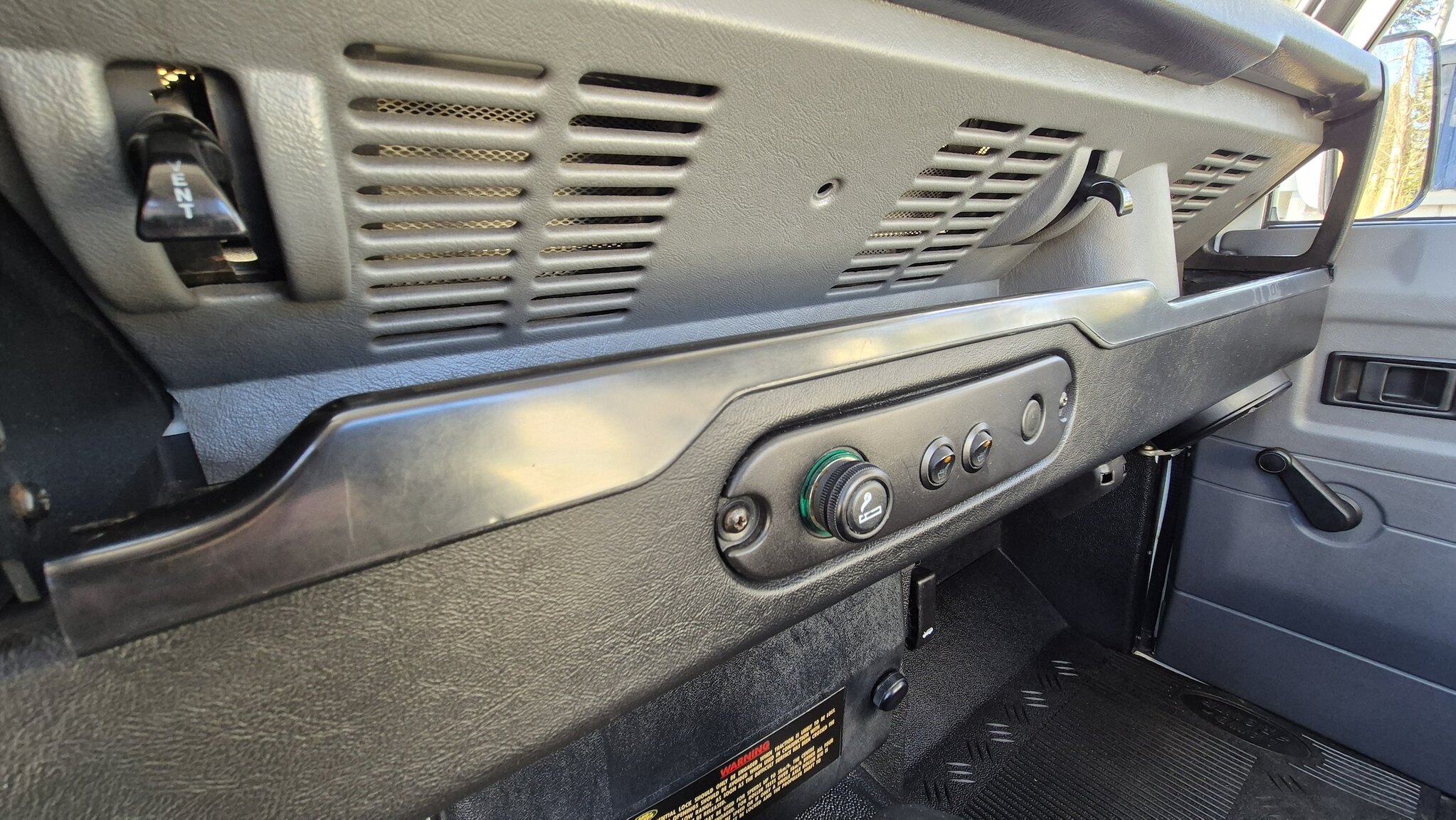 Interior image of 1999 Land Rover Defender Single Cab Pickup