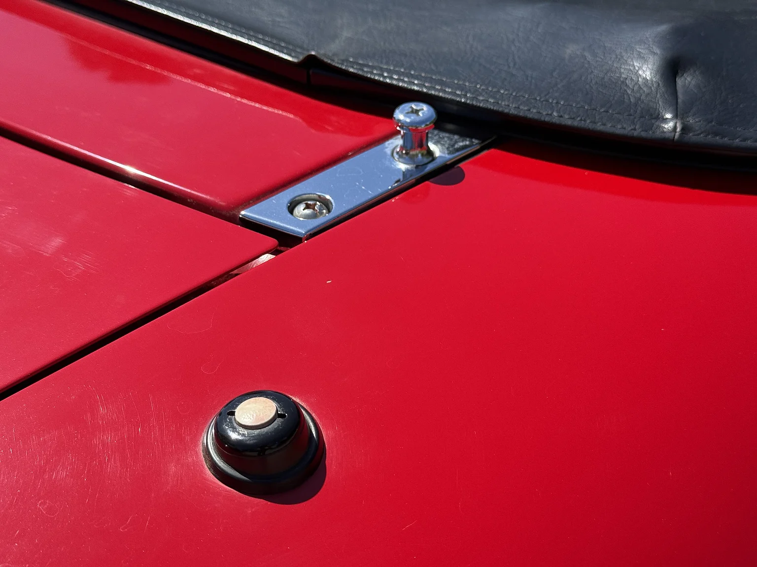 Exterior image of 1991 Mazda MX-5 Miata (29)