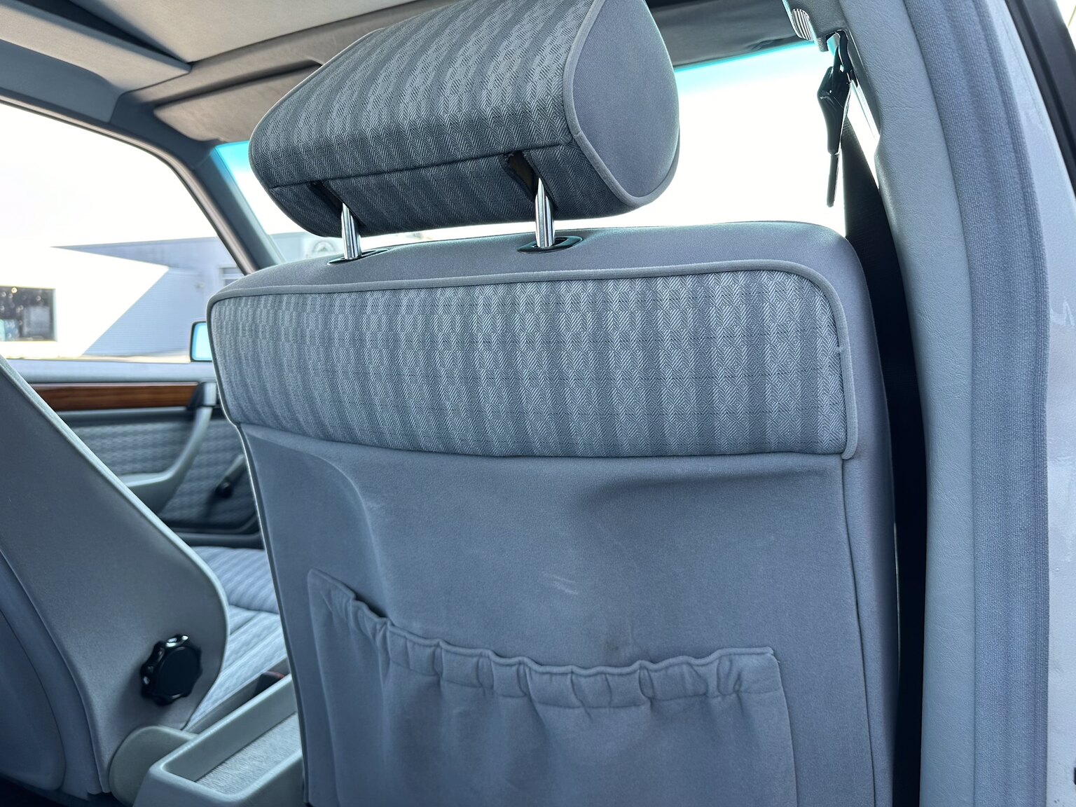 Interior image of 1992 Mercedes-Benz 250D