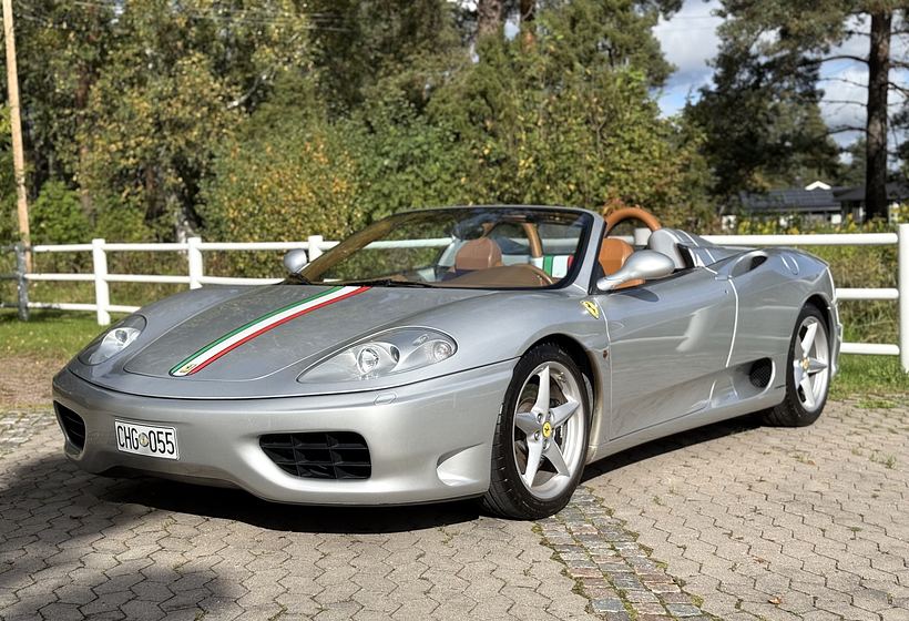 2001 Ferrari 360 Spider CHG055