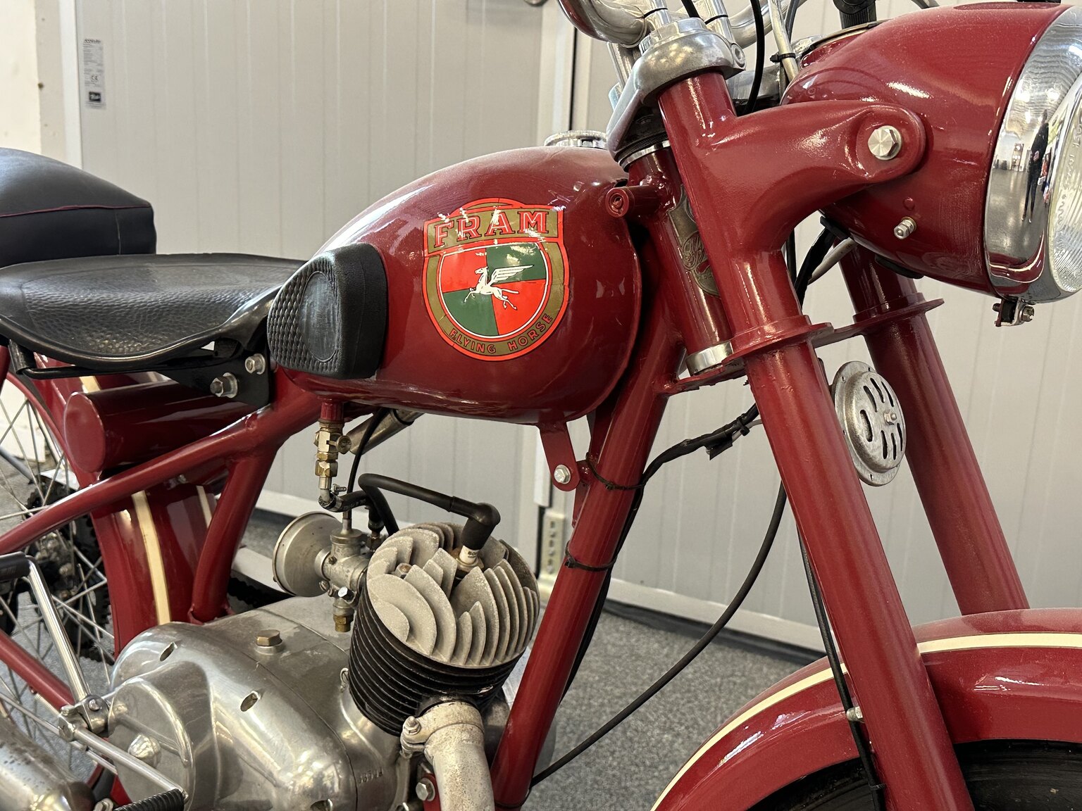 Exteriörbild på 1952 Fram Flying Horse