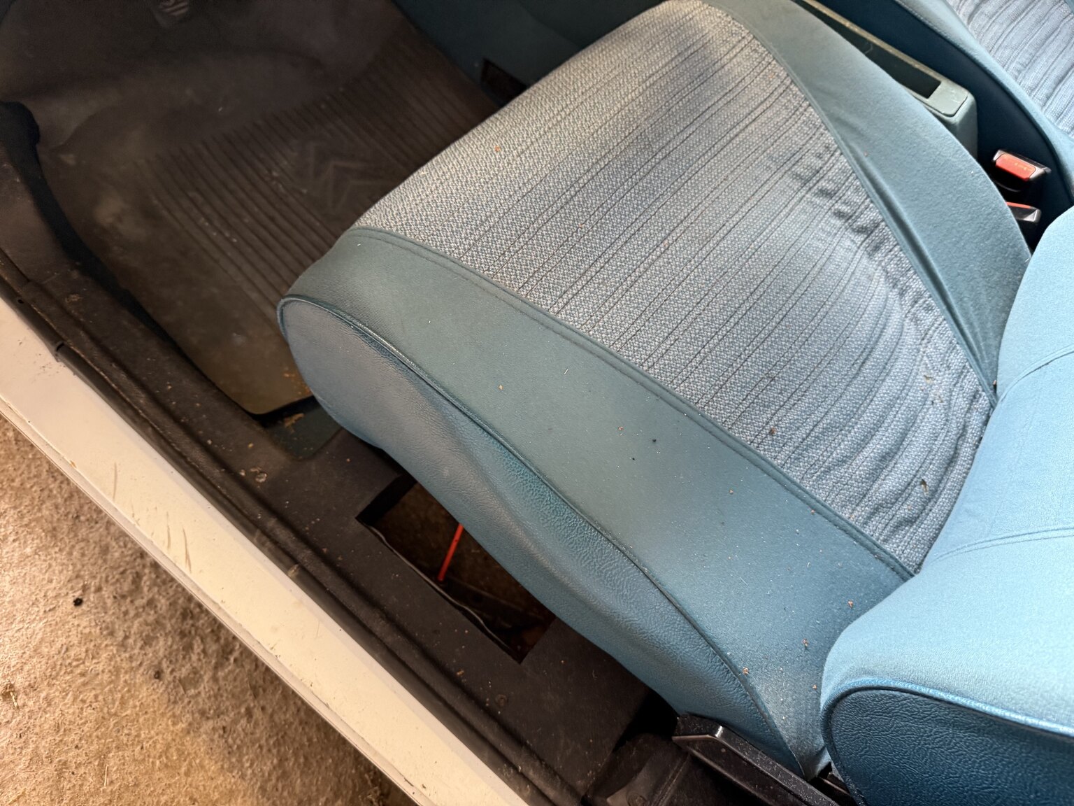 Interior image of 1984 Citroën GSA Break