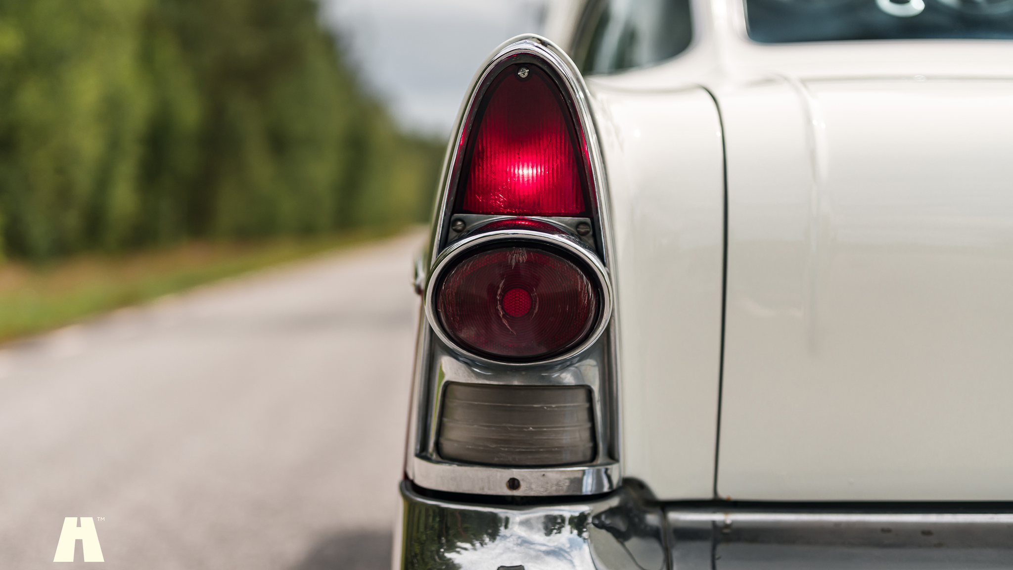 Exterior image of 1957 Buick Special Riviera (Model 46R) V8 (35)