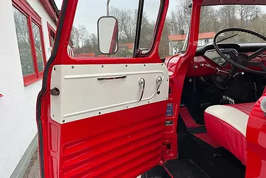 #<Image:0x00007fa86d1a35c0>