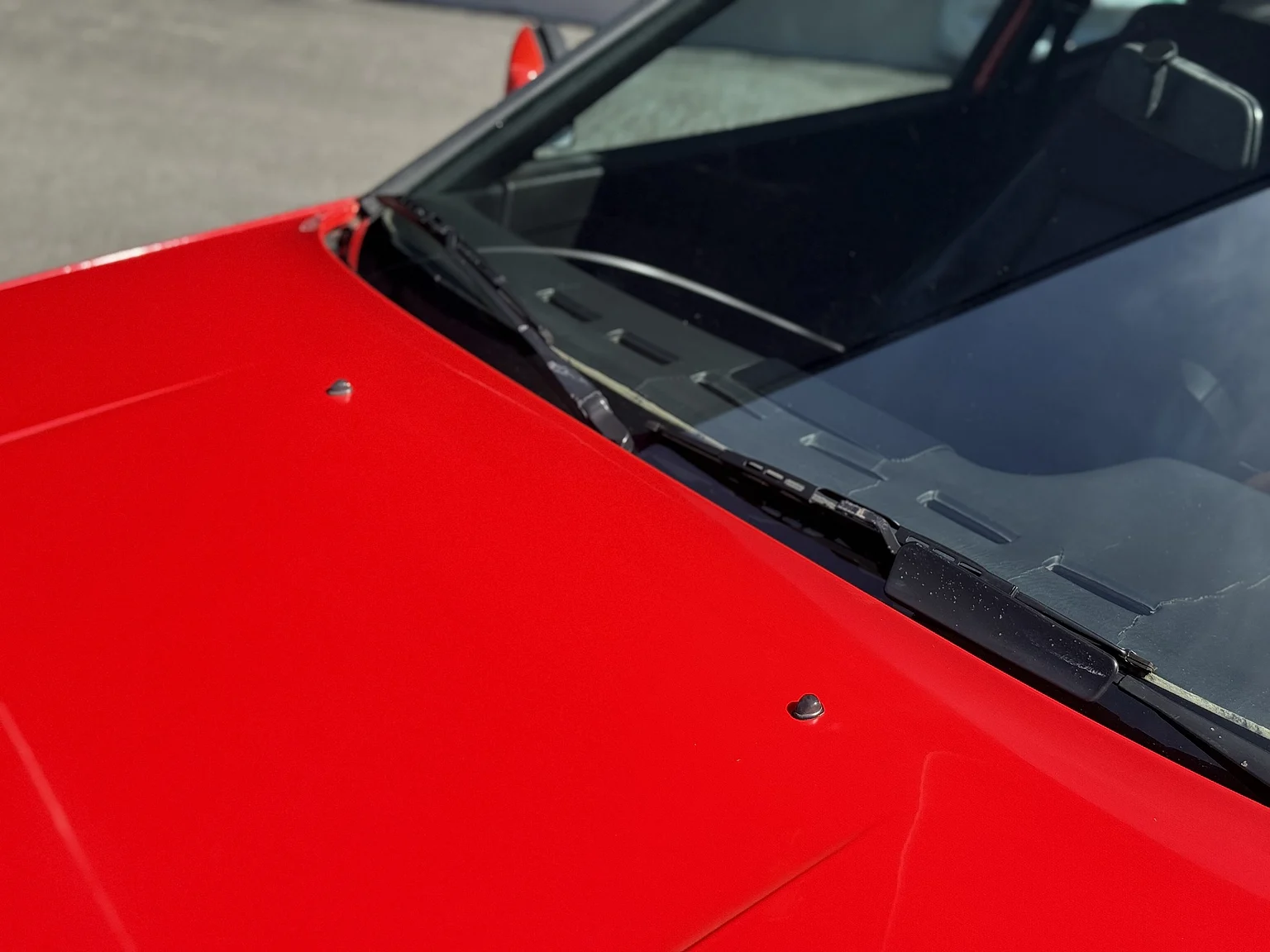 Exteriörbild på 1984 Porsche 944 Targa (34)