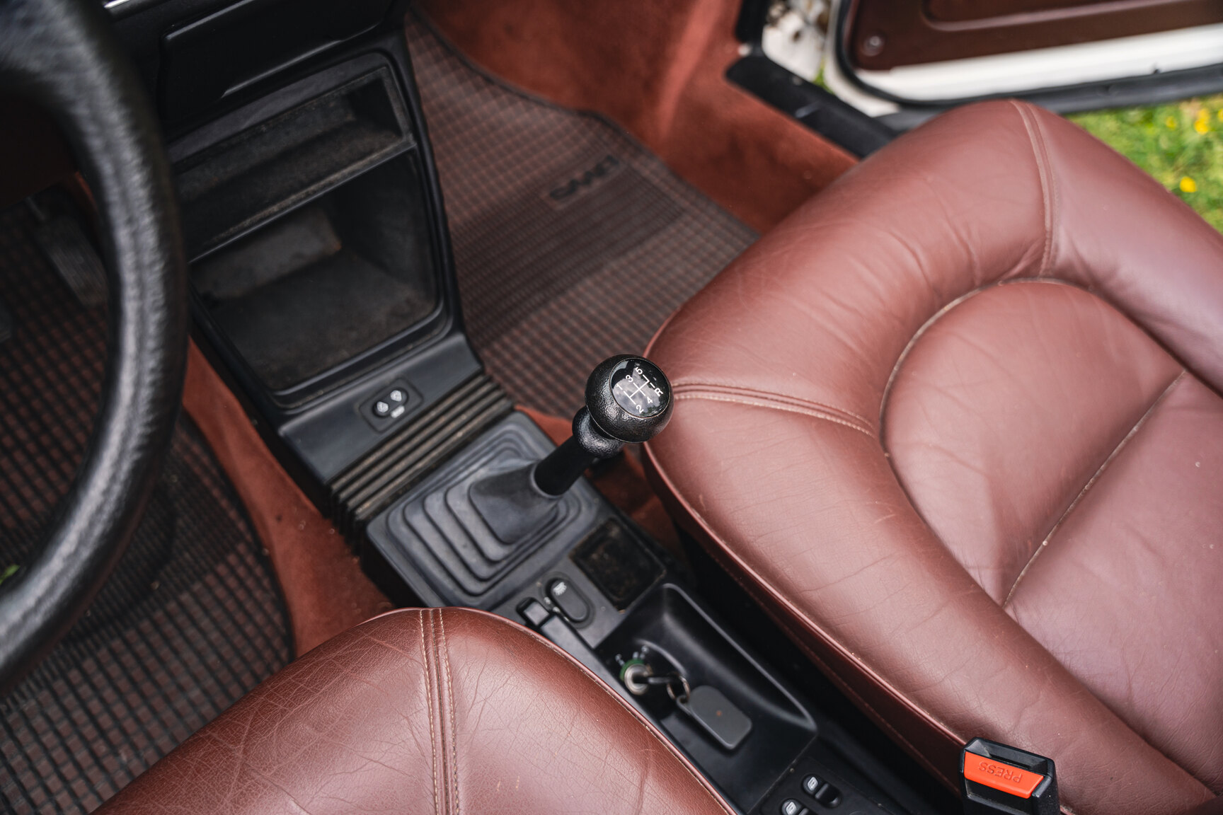 Interior image of 1987 Saab 900 Turbo Convertible