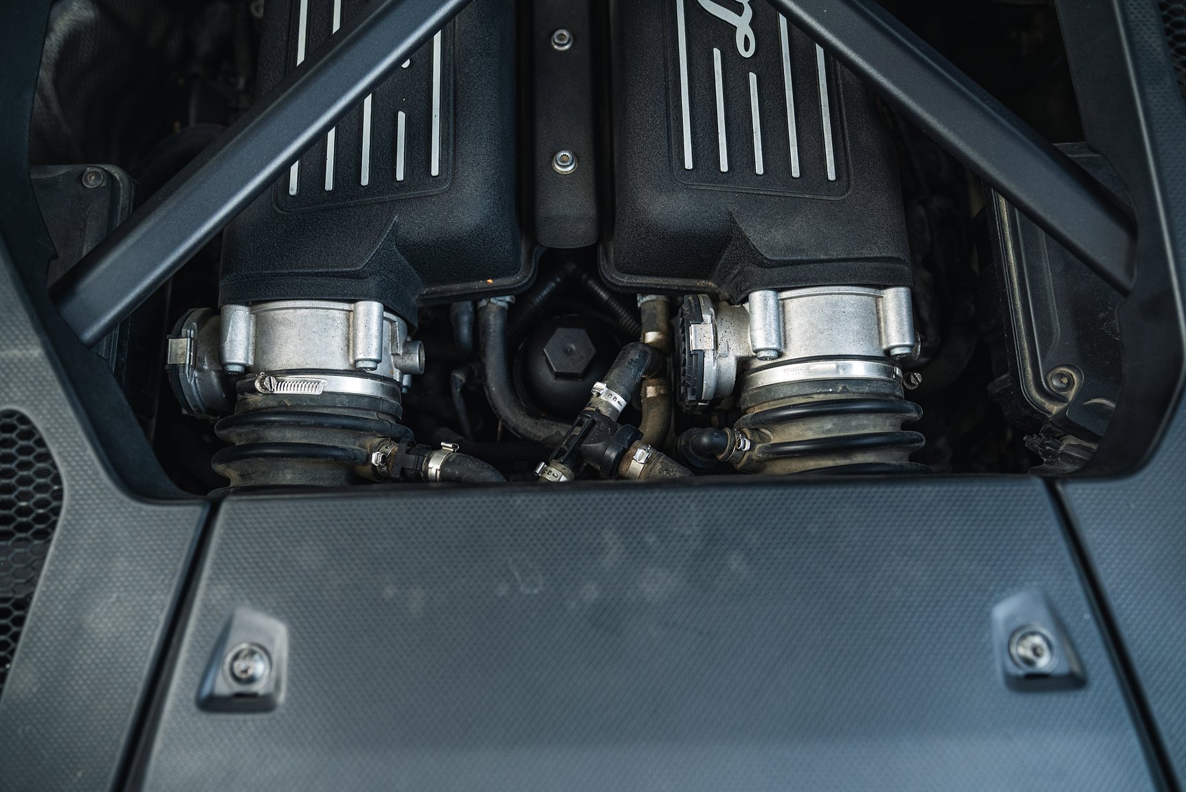 Image of 2016 Lamborghini Huracan LP-610-4 mechanics