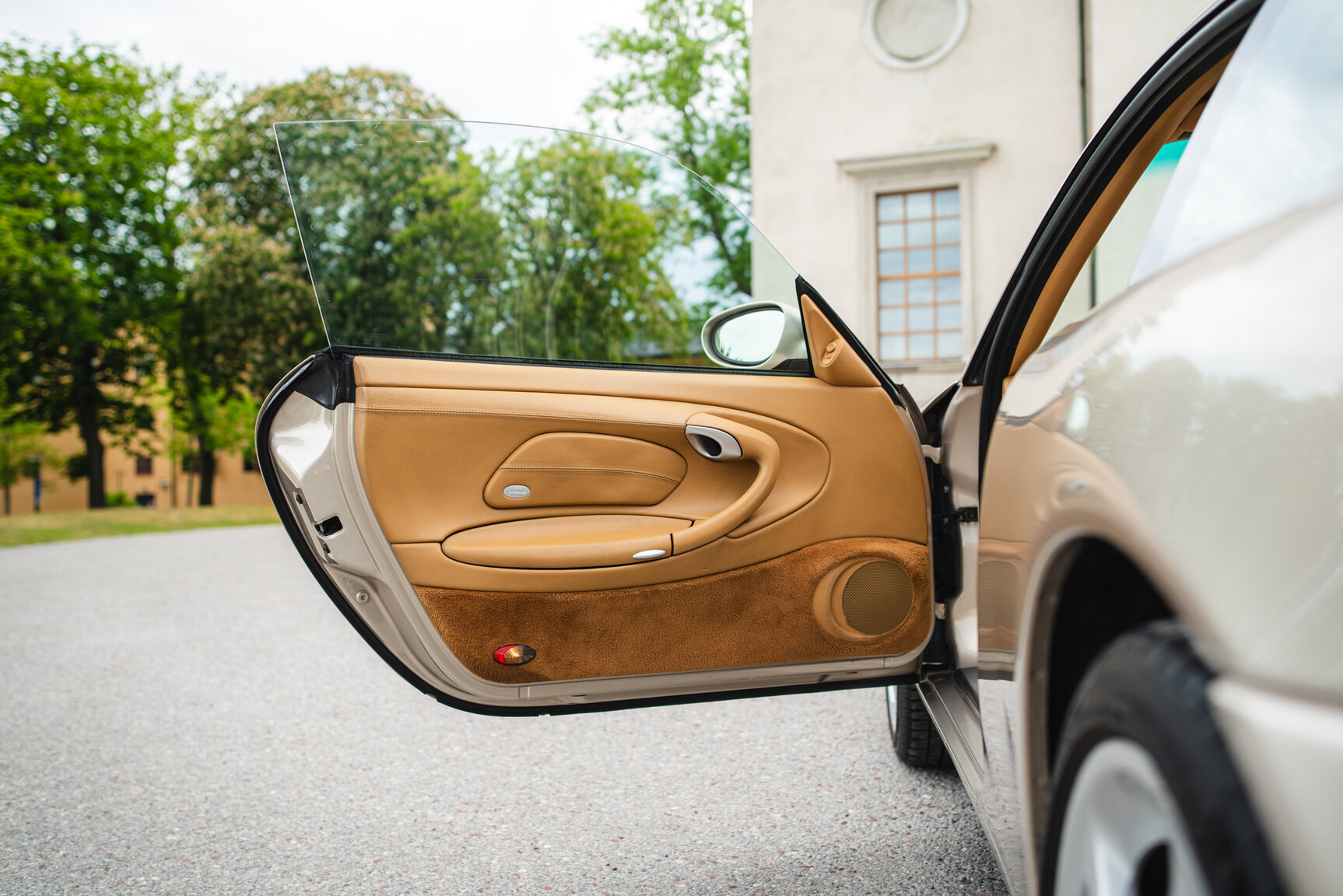 Interior image of 2004 Porsche 911 Carrera 4