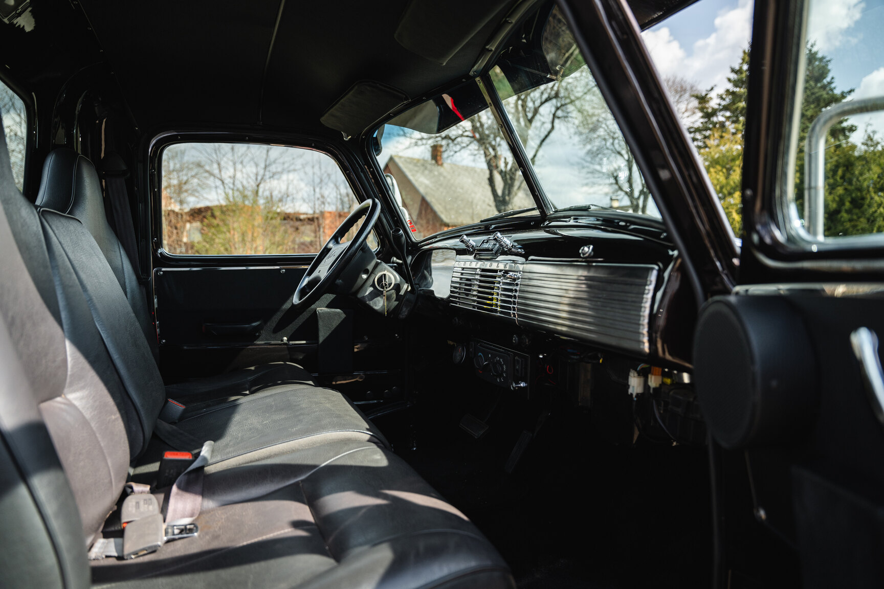 Interior image of 1948 Chevrolet COE Loadmaster
