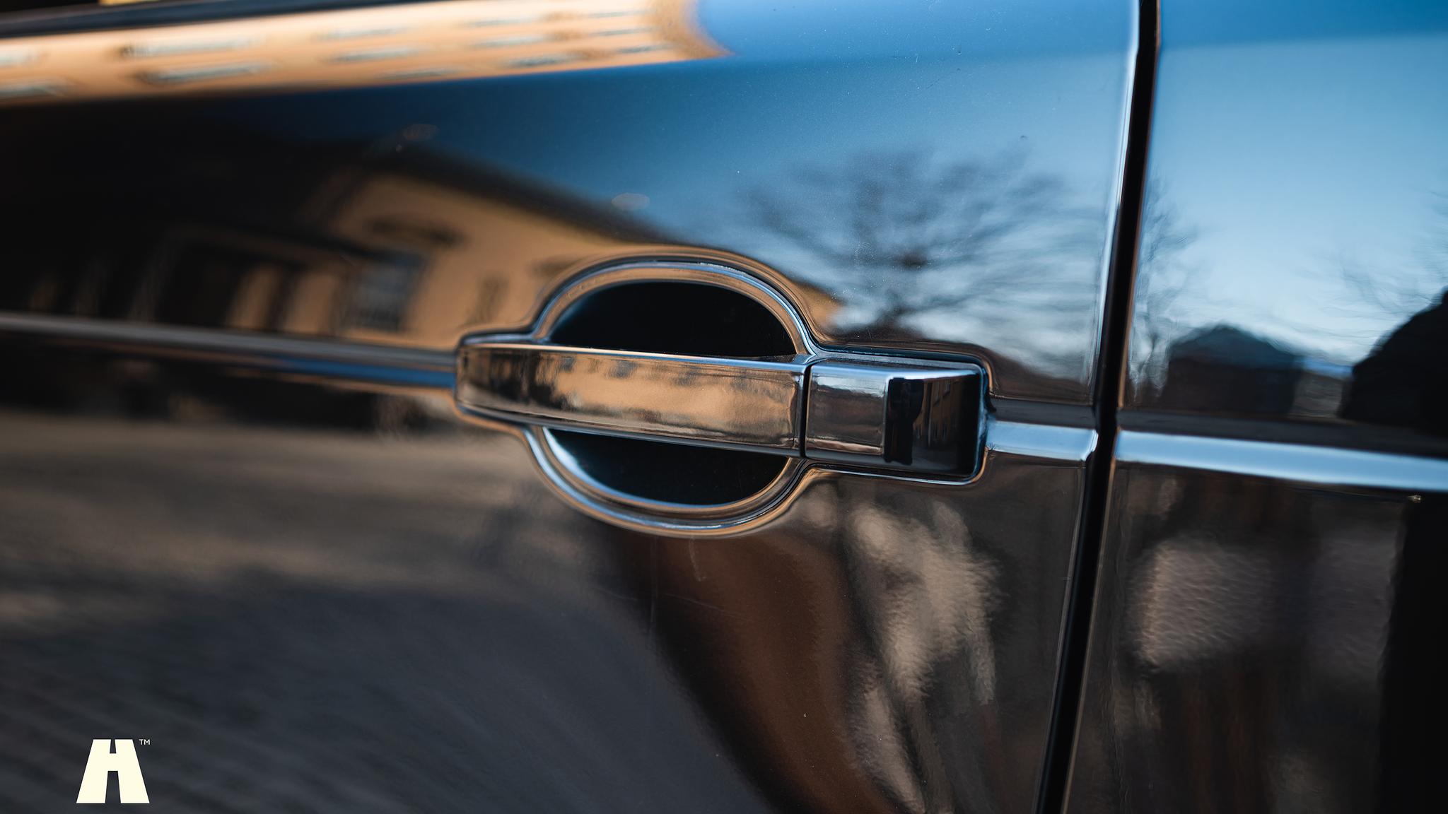 Exterior image of 2012 Land Rover Range Rover Westminster TDV8 (L322)