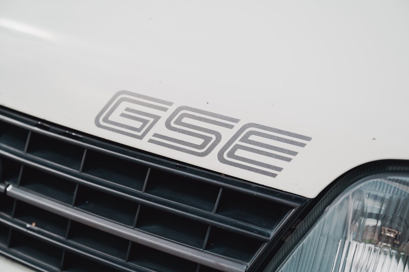 Exterior image of 1986 Opel Monza GSE