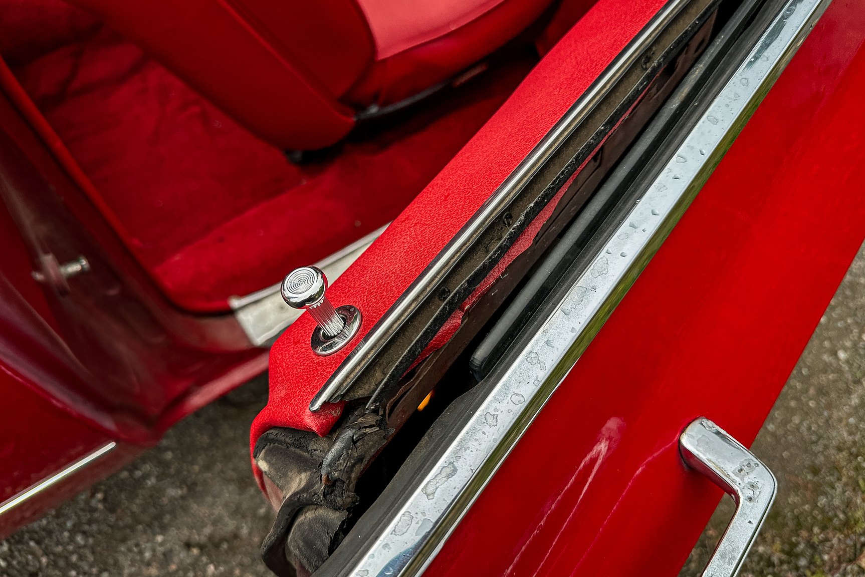 Interior image of 1968 Cadillac DeVille Convertible