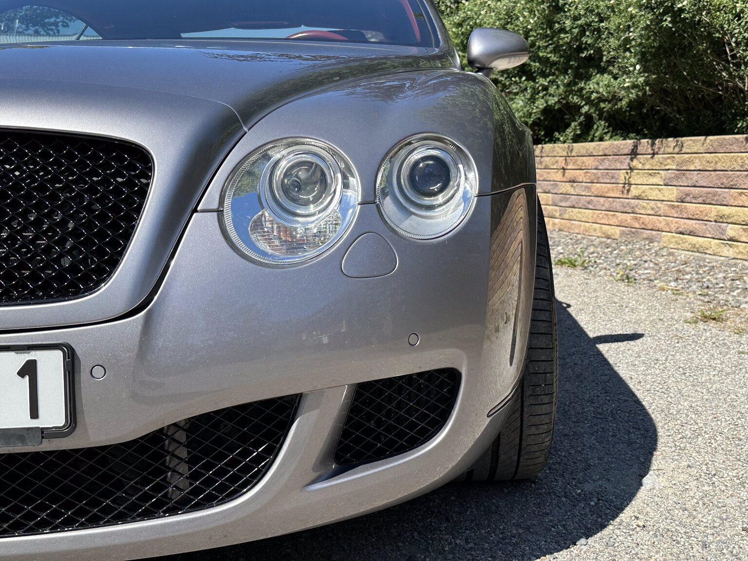 Exteriörbild på 2005 Bentley Continental GT