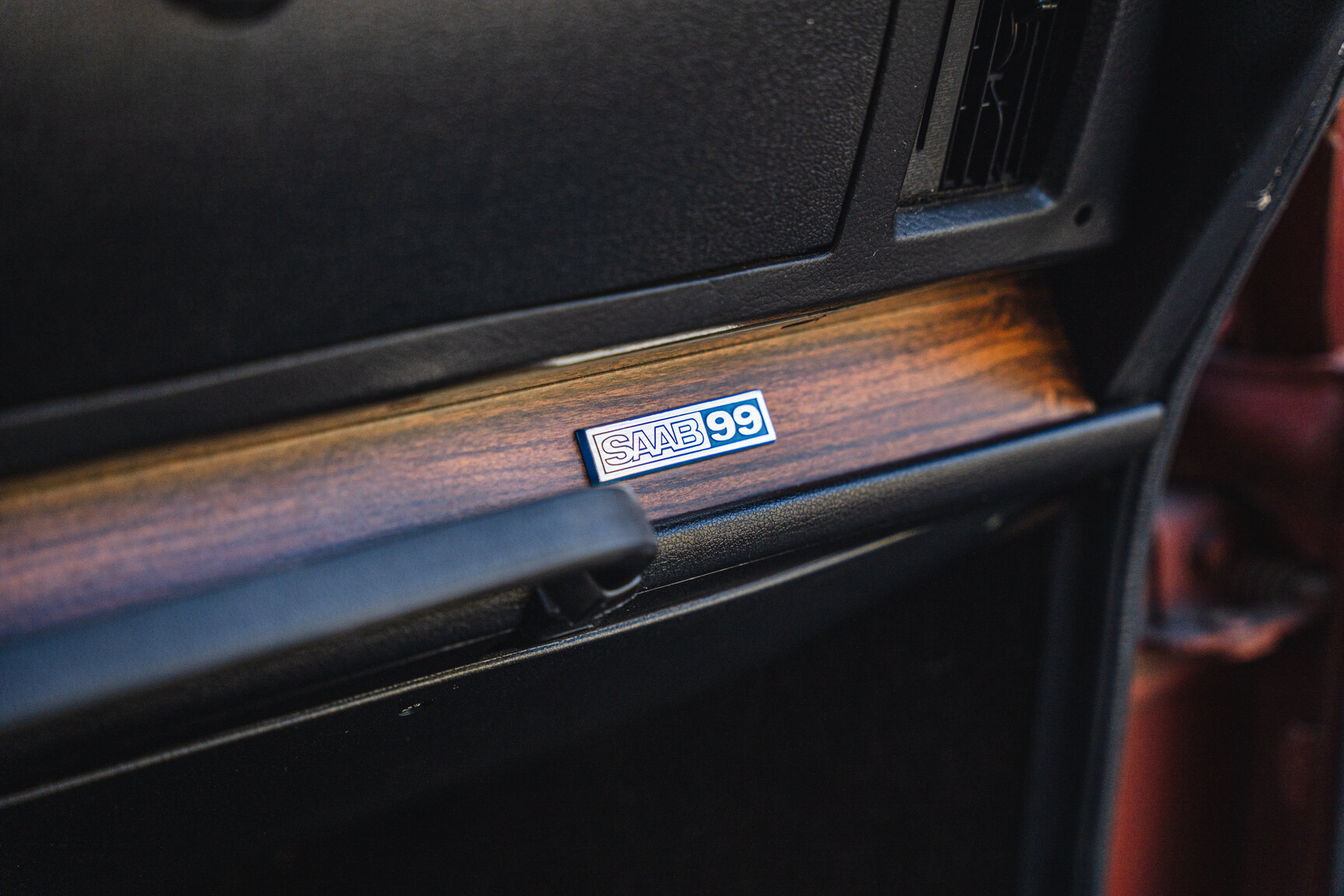 Interior image of 1974 SAAB 99 