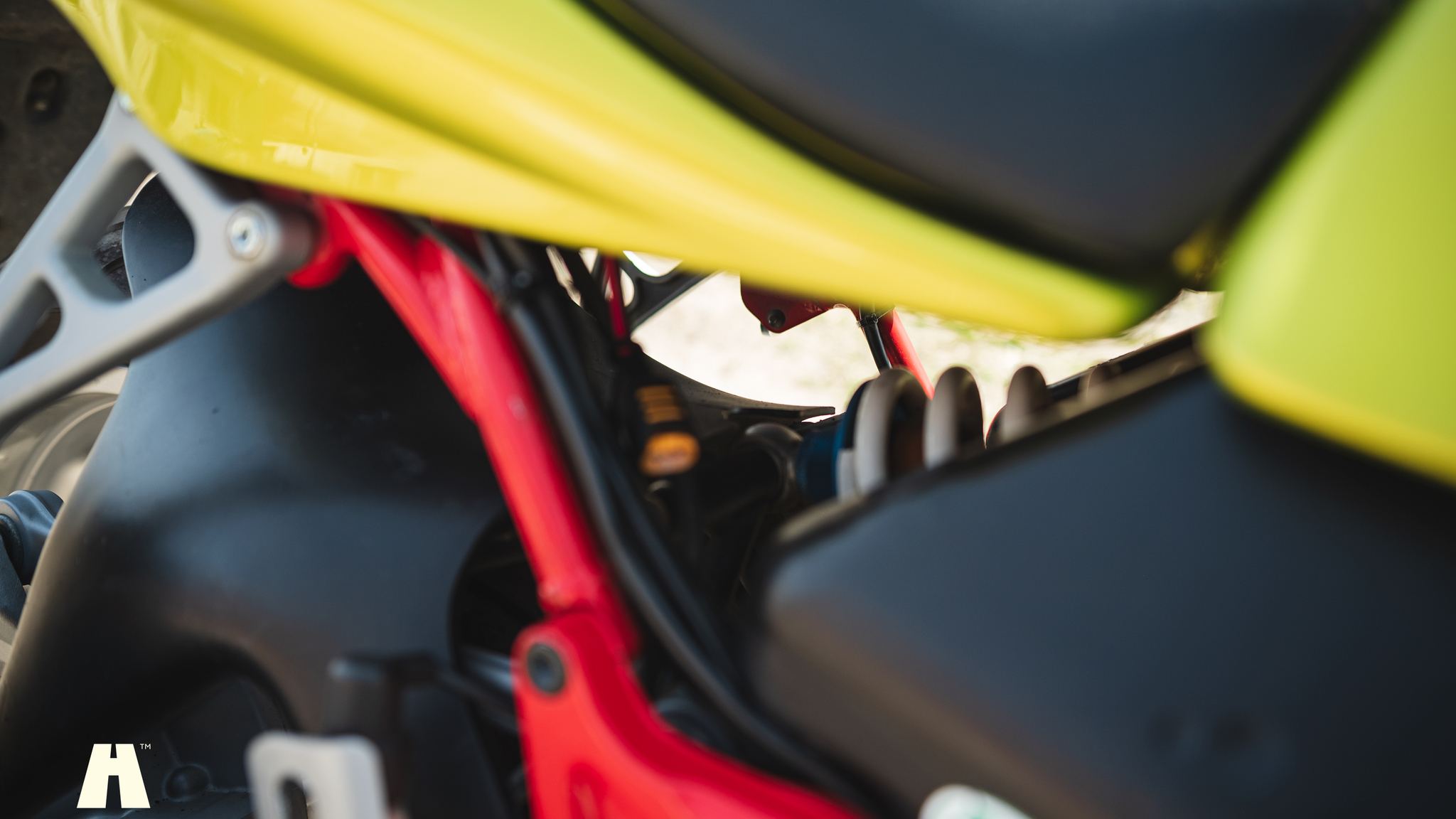 Image of 2002 Moto Guzzi V11 Sport mechanics (29)
