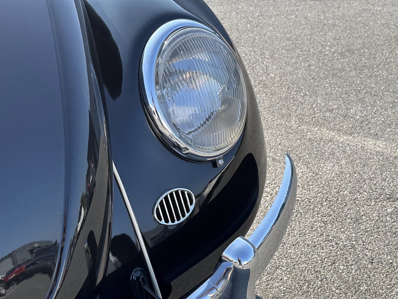 Exteriörbild på 1958 Volkswagen 1200 Beetle