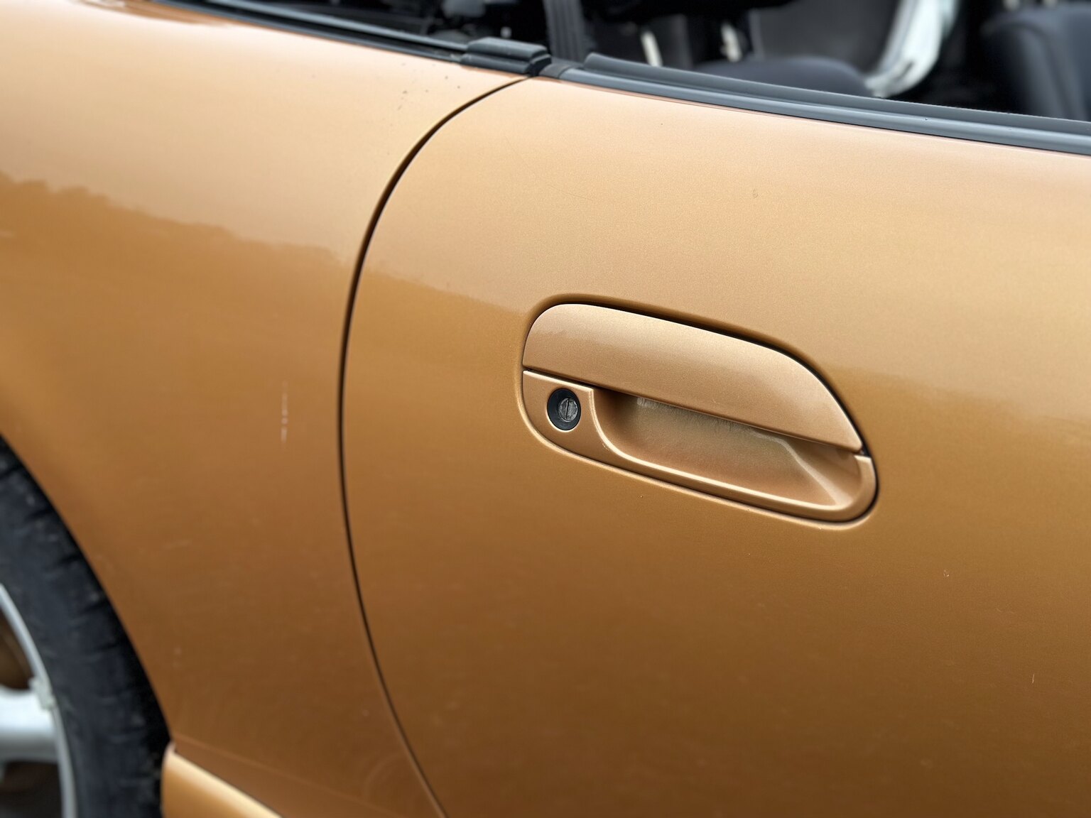 Exteriörbild på 1998 Mazda Miata MX-5 NB
