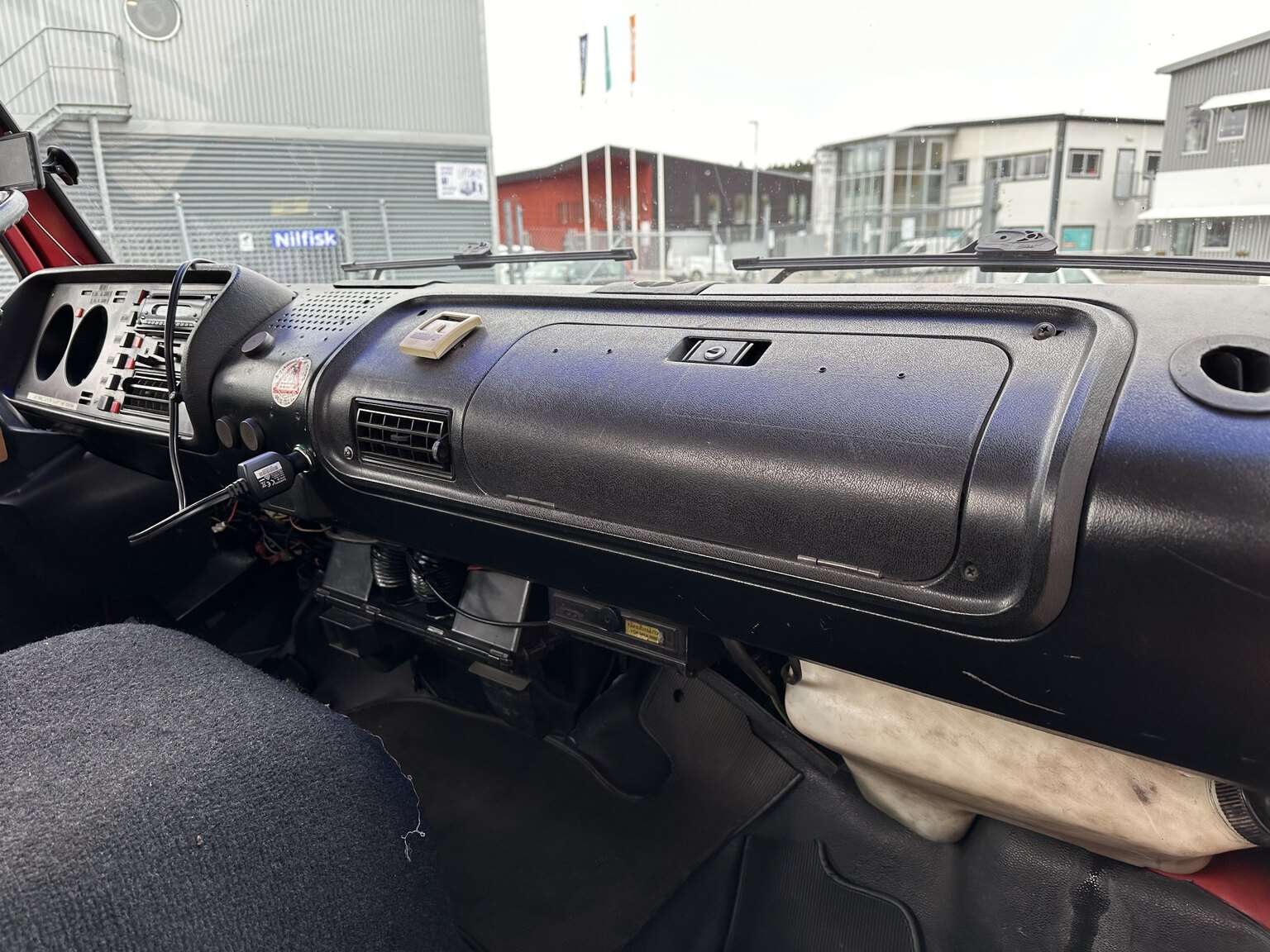 Interiörbild 1983 Volkswagen LT46 bärgare (25)