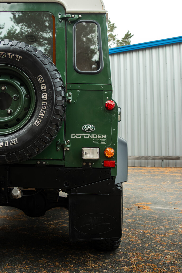 Aussenfoto 1996 Land Rover Defender 90 300TDi (42)