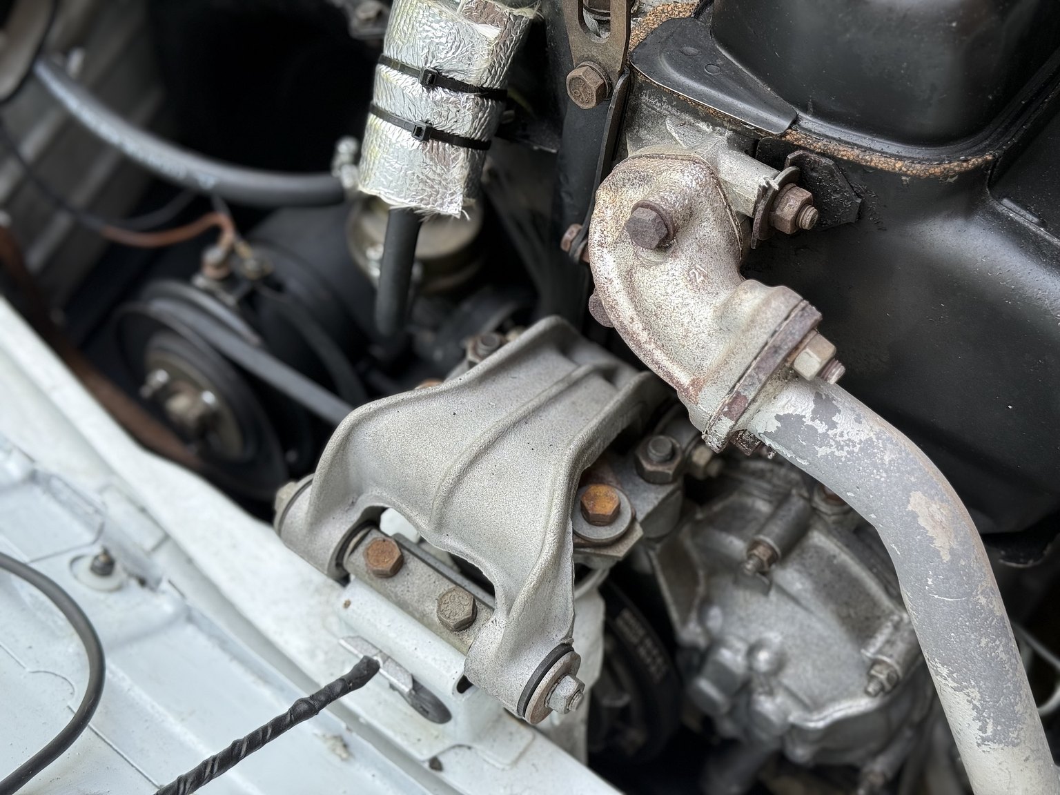 Image of 1965 Fiat 500F mechanics