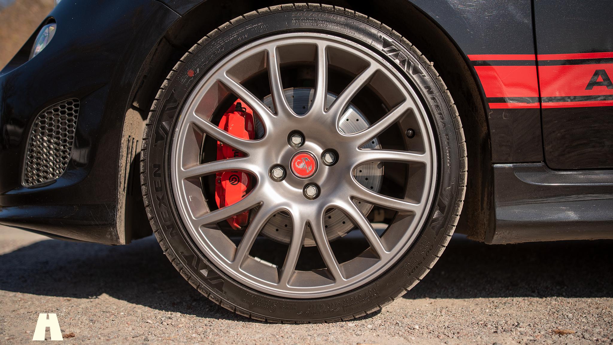 Exterior image of 2016 Abarth 595 Competizione (51)