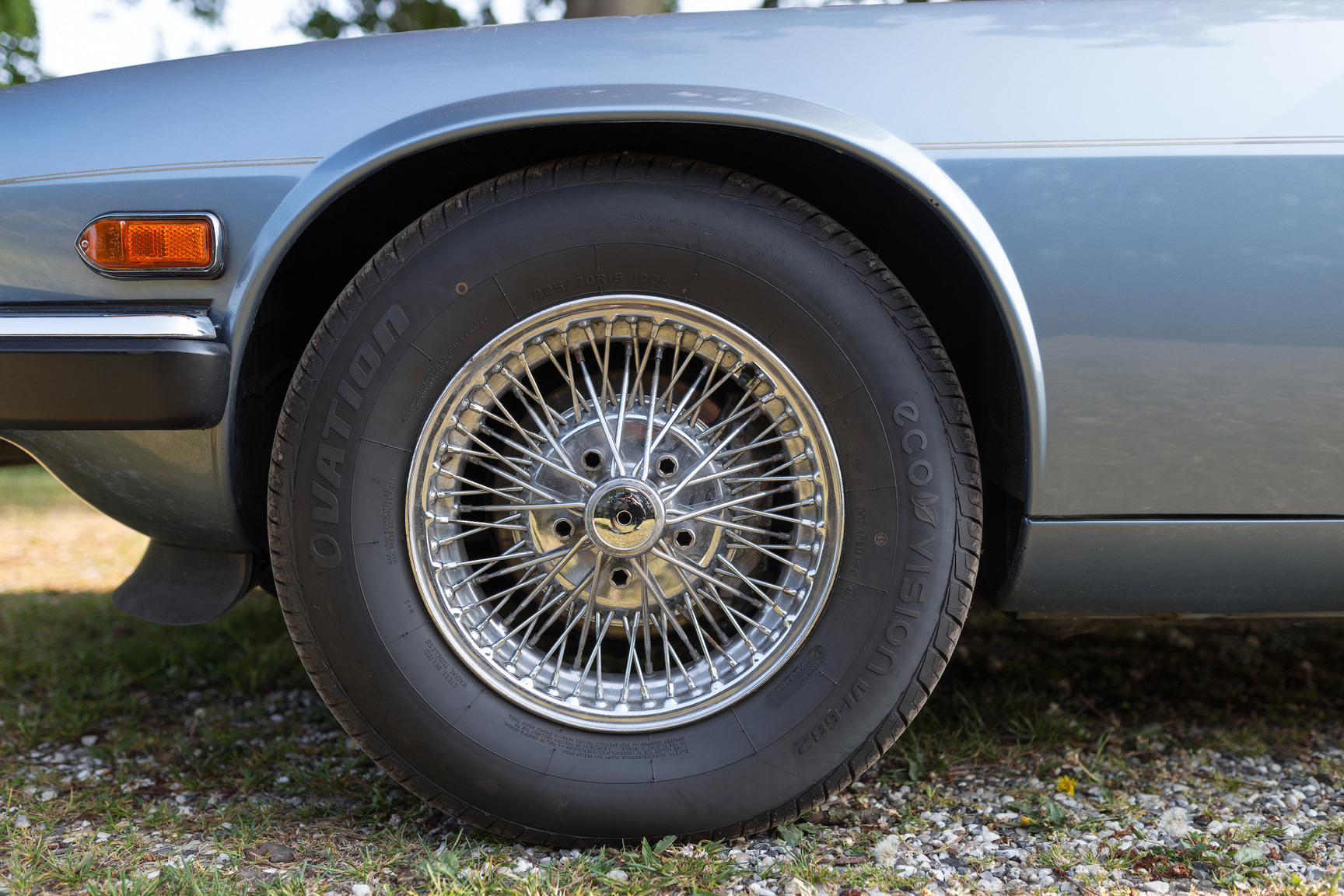 Exterior image of 1987 Jaguar Xj-SC (19)
