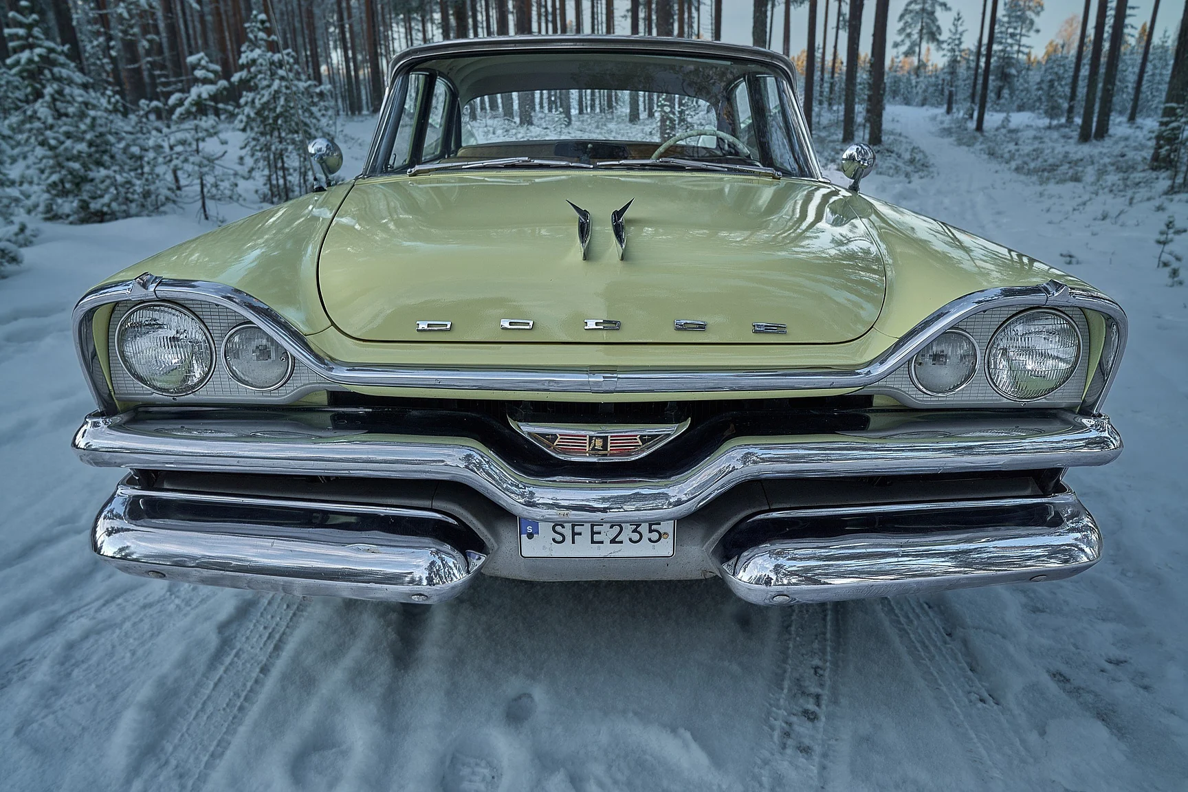 Exterior image of 1957 Dodge Royal (9)