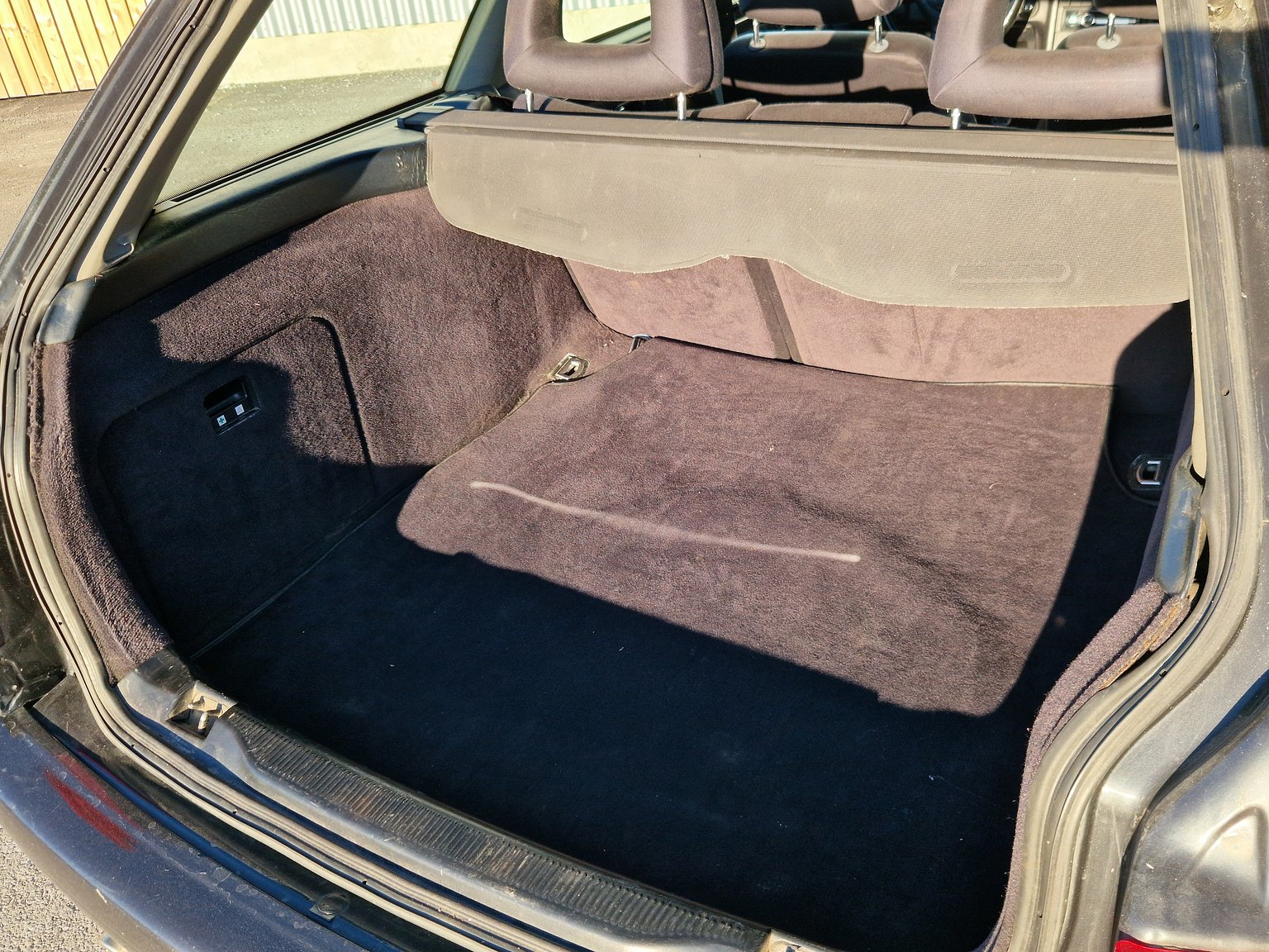 Innenraumfoto von 1993 Audi S2 Avant 2.2 quattro
