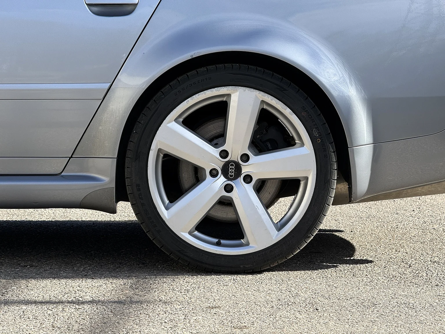 Aussenfoto 2002 Audi RS 6 Avant (65)