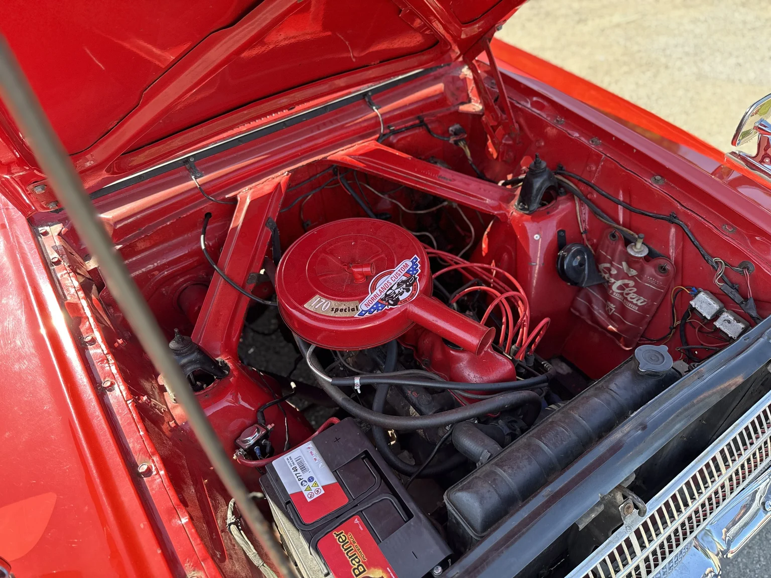 Image of 1961 Ford Falcon Tudor Sedan mechanics (4)