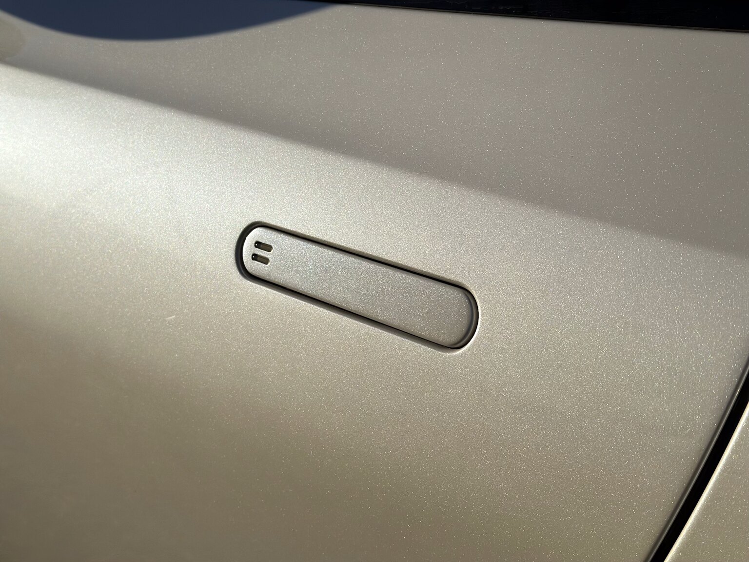 Exterior image of 2018 Aston Martin DB11