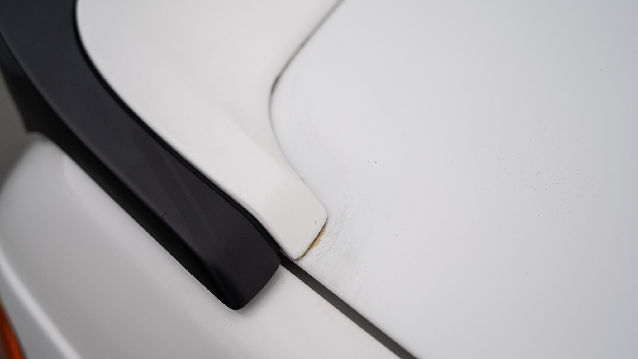 Exterior image of 1983 BMW 635 CSi