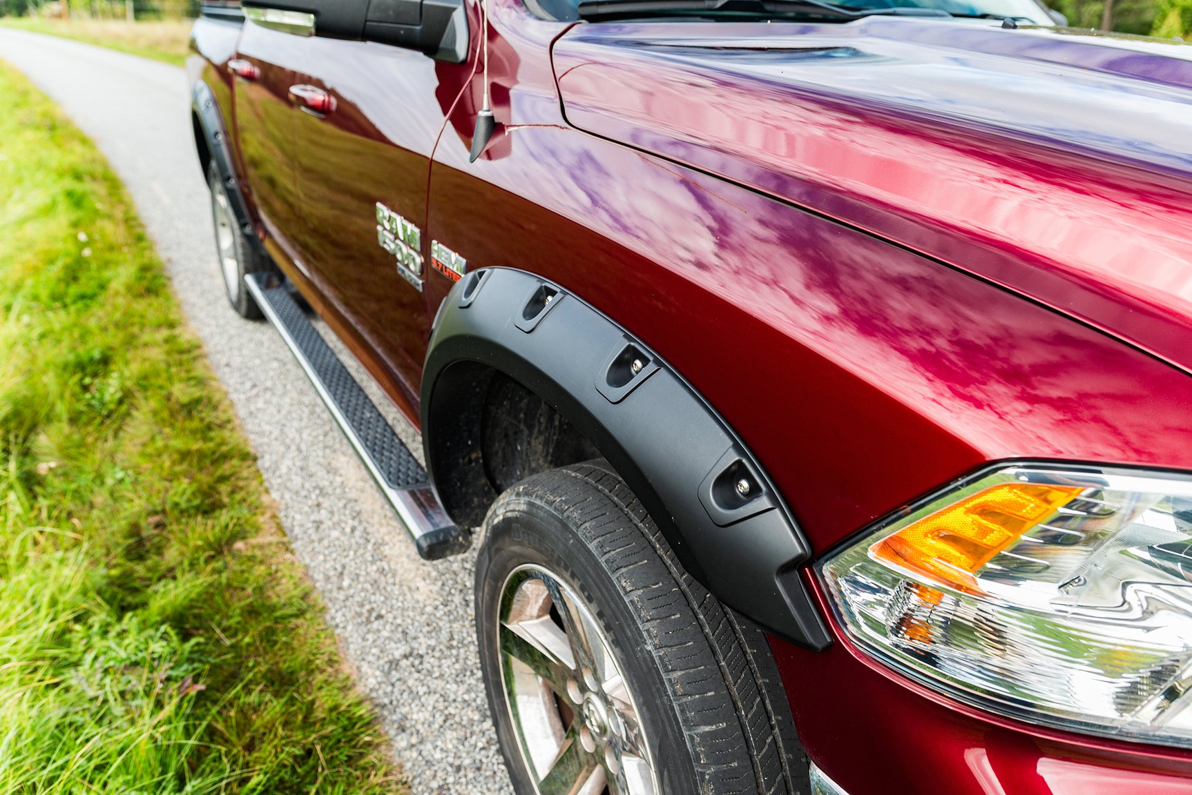 Exterior image of 2019 Dodge Ram 1500 Classic Crew Cab 5.7 V8 HEMI 