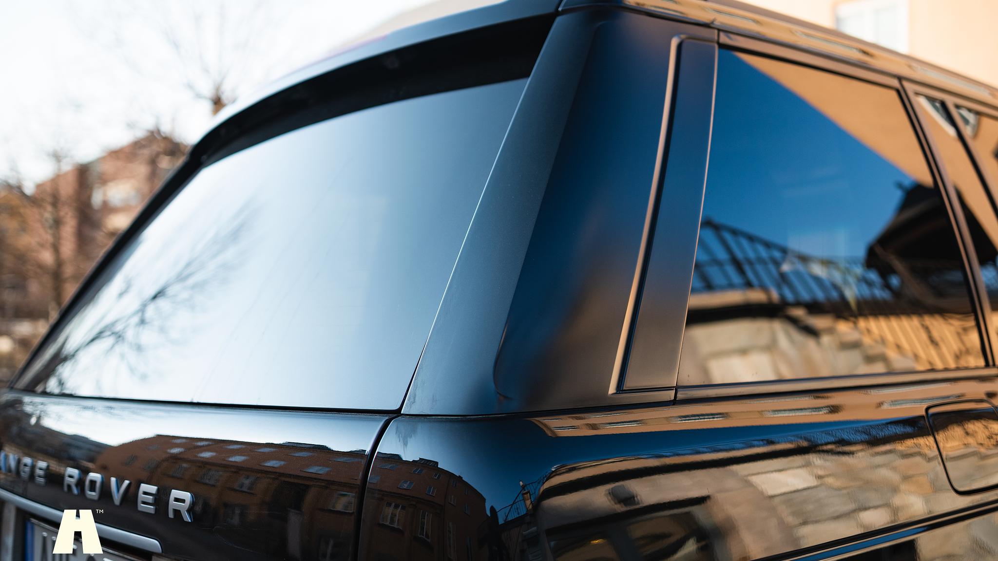 Exterior image of 2012 Land Rover Range Rover Westminster TDV8 (L322)