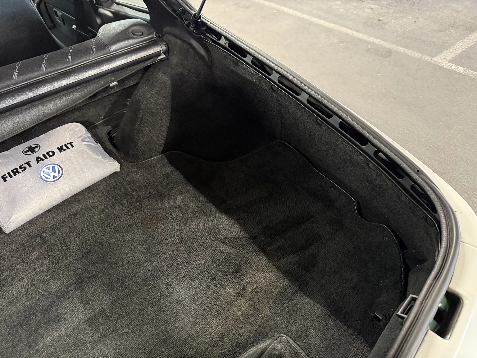 Interiörbild 1984 PORSCHE 944 Targa (45)