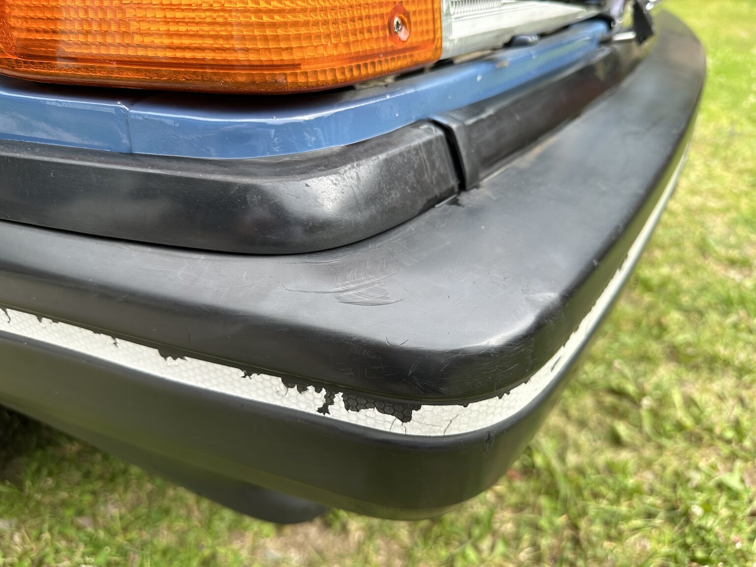 Exteriörbild på 1986 Volvo 244
