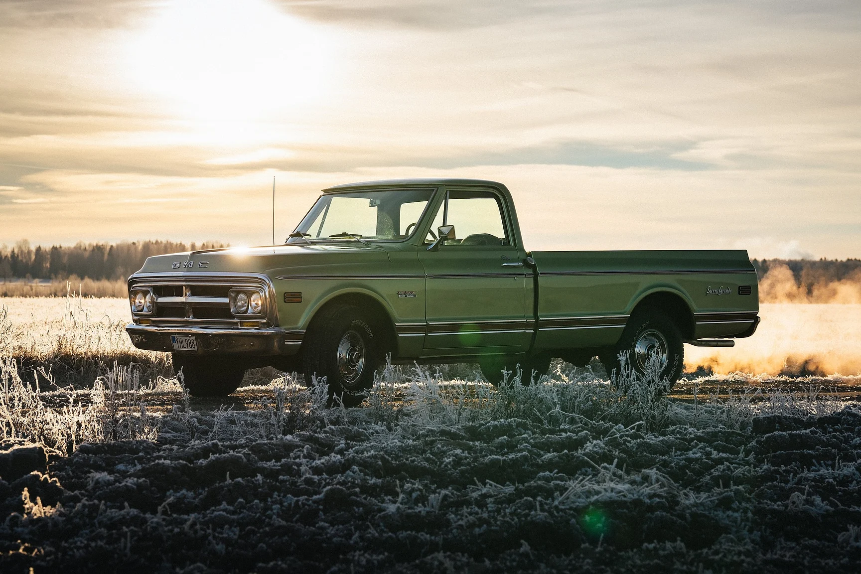 Exterior image of 1970 GMC 1500 Custom Sierra Grande – NO RESERVE (91)