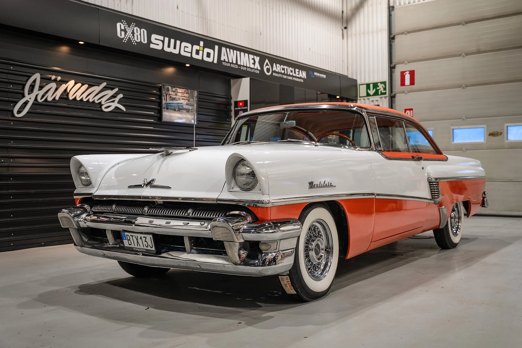 Aussenfoto 1956 Mercury Montclair Sport Sedan (1)