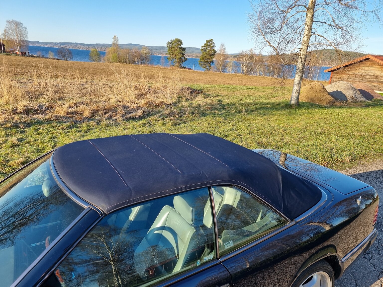 Exteriörbild på 1993 Mercedes-Benz 300 CE Cabriolet