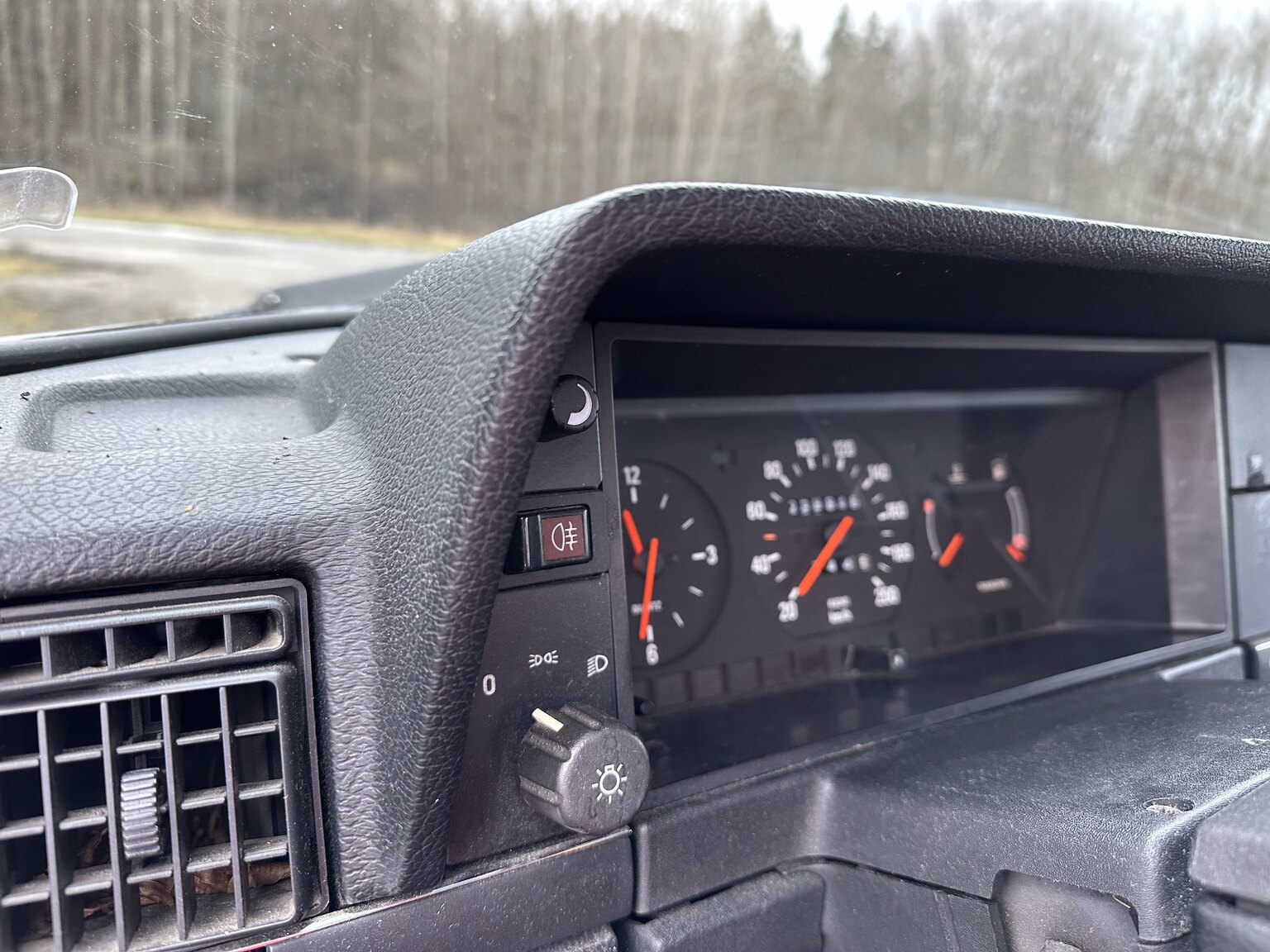 Interiörbild 1990 Volvo 240