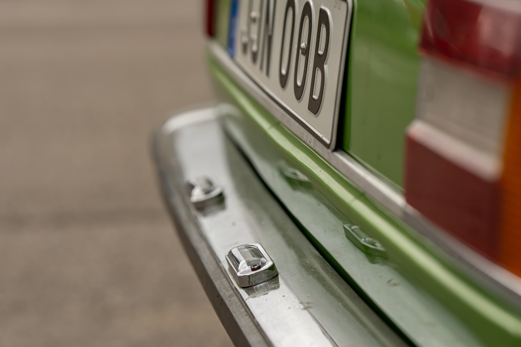 Exterior image of 1975 BMW 2002