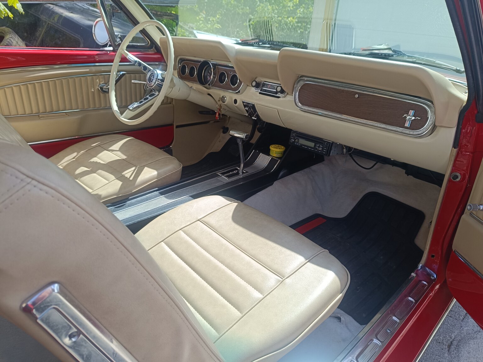 Interior image of 1966 Ford Mustang Hardtop 3.3 
