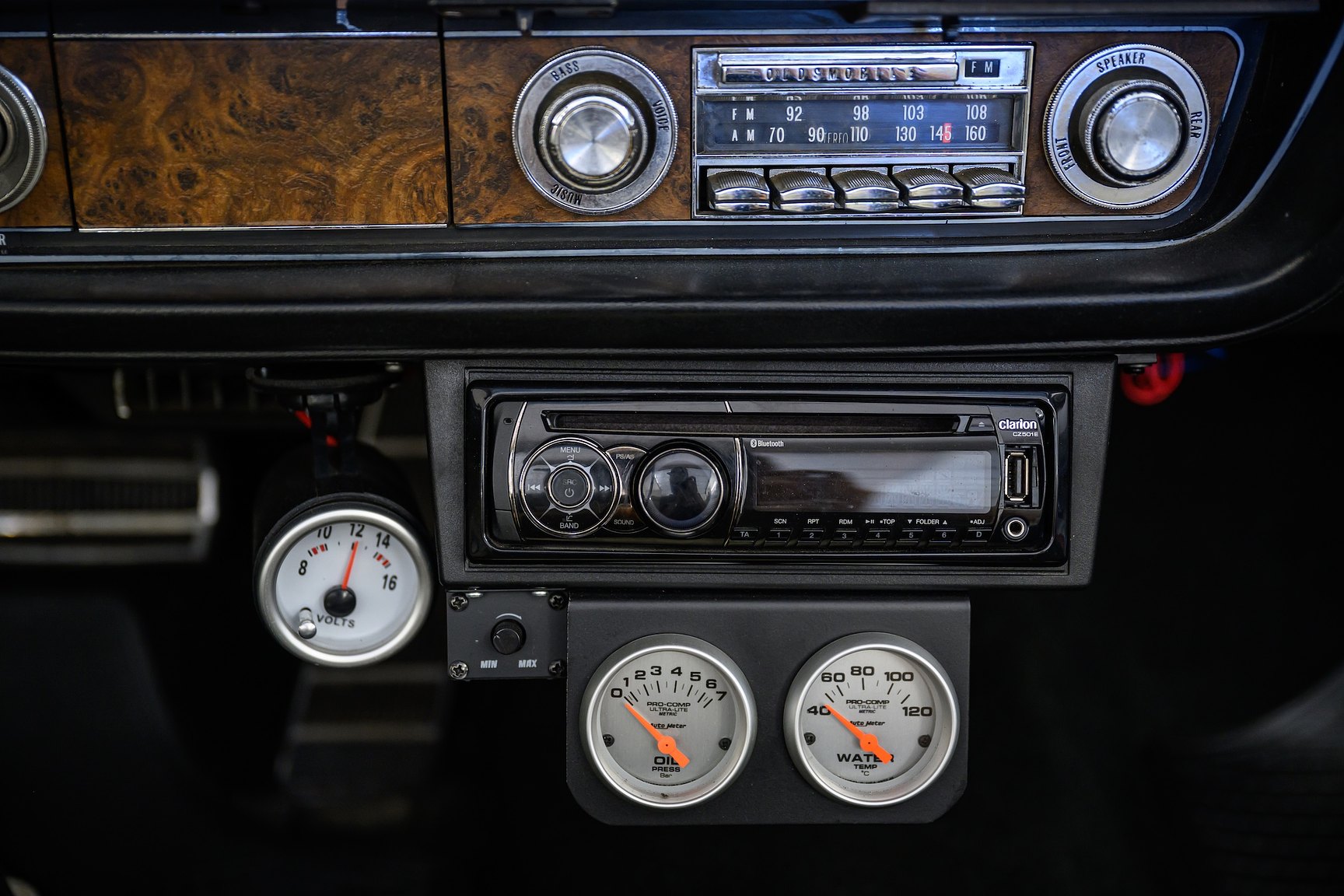 Interior image of 1970 Oldsmobile Ninety-Eight Convertible 7.5 V8