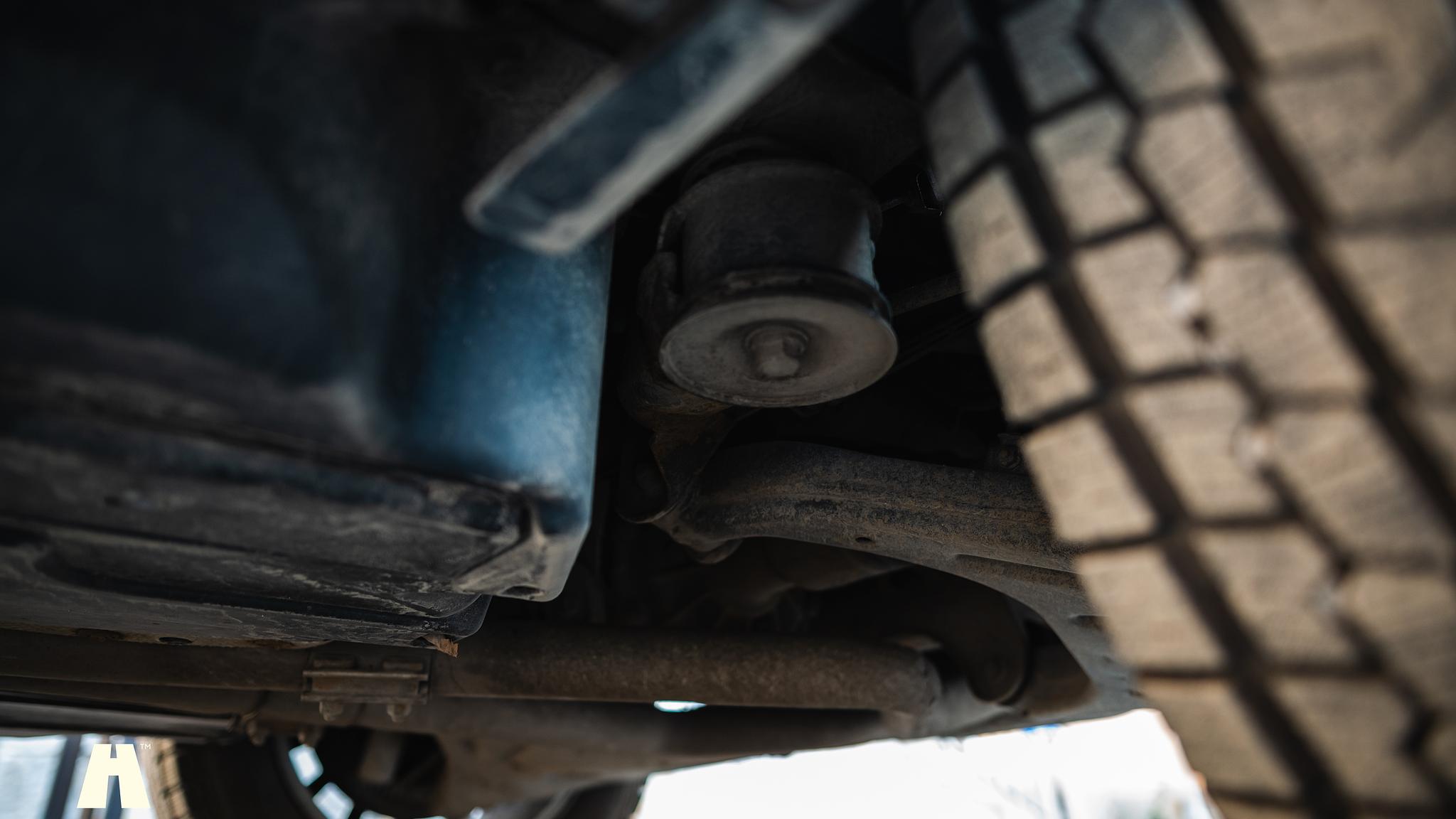 Image of 2012 Land Rover Range Rover Westminster TDV8 (L322) mechanics